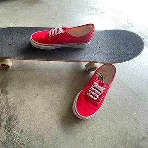Vans Heritage Low-top Red Mens US Sz.7.5 / Womens Sz.9